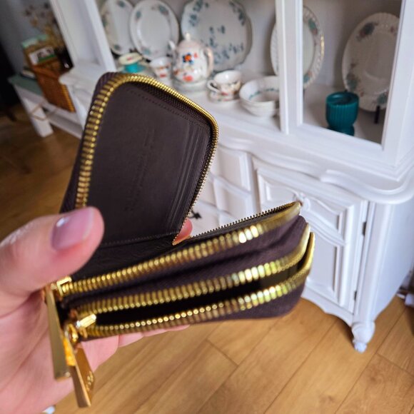 Brown leather wallet - Picture 2 of 4